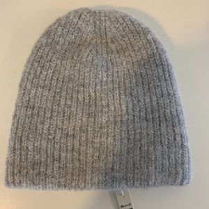 Madewell Beanie w/ Tags